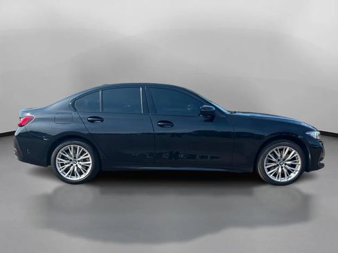 Used 2023 BMW 330i xDrive Sedan w/ Premium Package AWD/4WD image 7