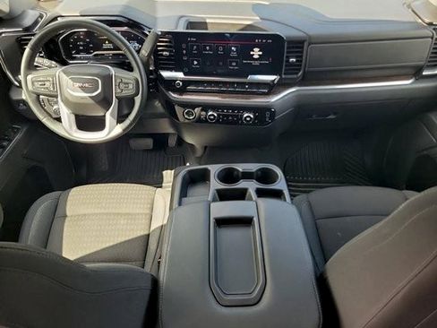 Used 2024 GMC Sierra 1500 Elevation AWD/4WD image 17