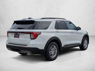 New 2026 Ford Explorer Active w/ Active Comfort Package video 2