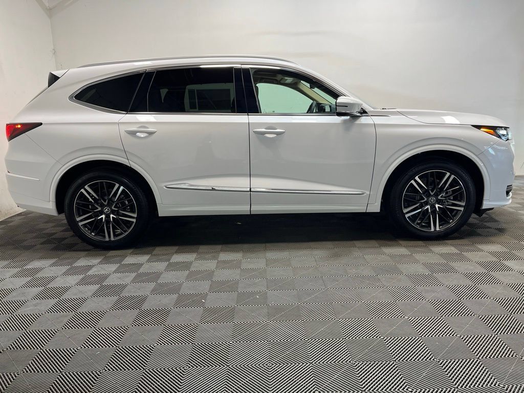 New 2026 Acura MDX w/ Advance Package AWD/4WD image 4