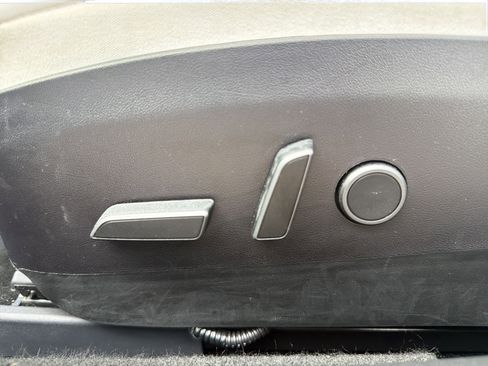 Used 2021 Tesla Model 3 Standard Range Plus RWD image 19