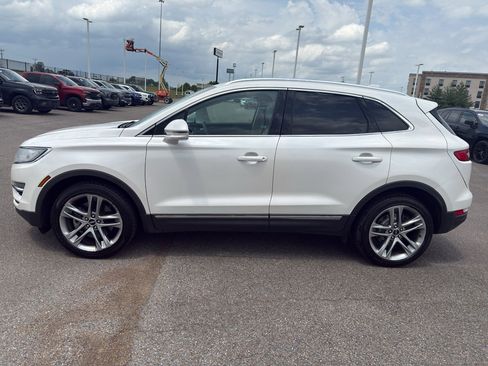 Used 2018 Lincoln MKC Reserve w/ Lincoln MKC Climate Package AWD/4WD image 2