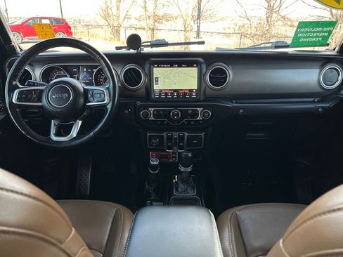 Used 2022 Jeep Gladiator Rubicon w/ LED Lighting Group image 6