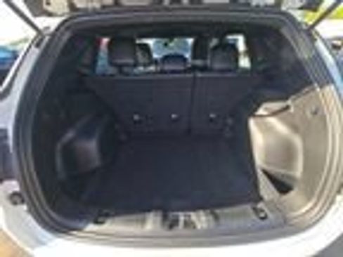 Used 2024 Jeep Compass Latitude AWD/4WD image 7