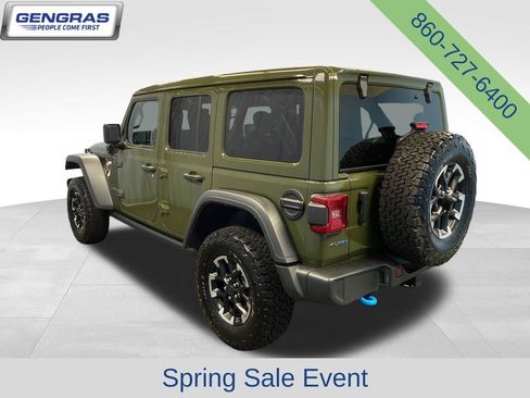 Used 2024 Jeep Wrangler Unlimited Rubicon 4xe w/ Technology Group AWD/4WD image 4
