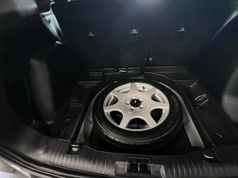 Used 2020 Ford Escape SE FWD image 28