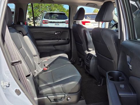 Used 2022 Honda Pilot Special Edition image 19