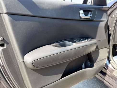 Used 2018 Kia Optima S w/ Panoramic Sunroof Package image 16