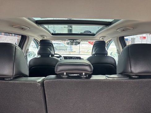 Used 2023 Kia Sportage SX Prestige image 12