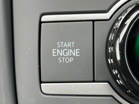 New 2026 Volkswagen Tiguan SE R-Line AWD/4WD image 30