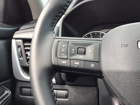 Used 2024 Nissan Rogue S AWD/4WD image 24