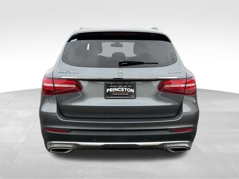 Used 2018 Mercedes-Benz GLC 300 4MATIC image 6