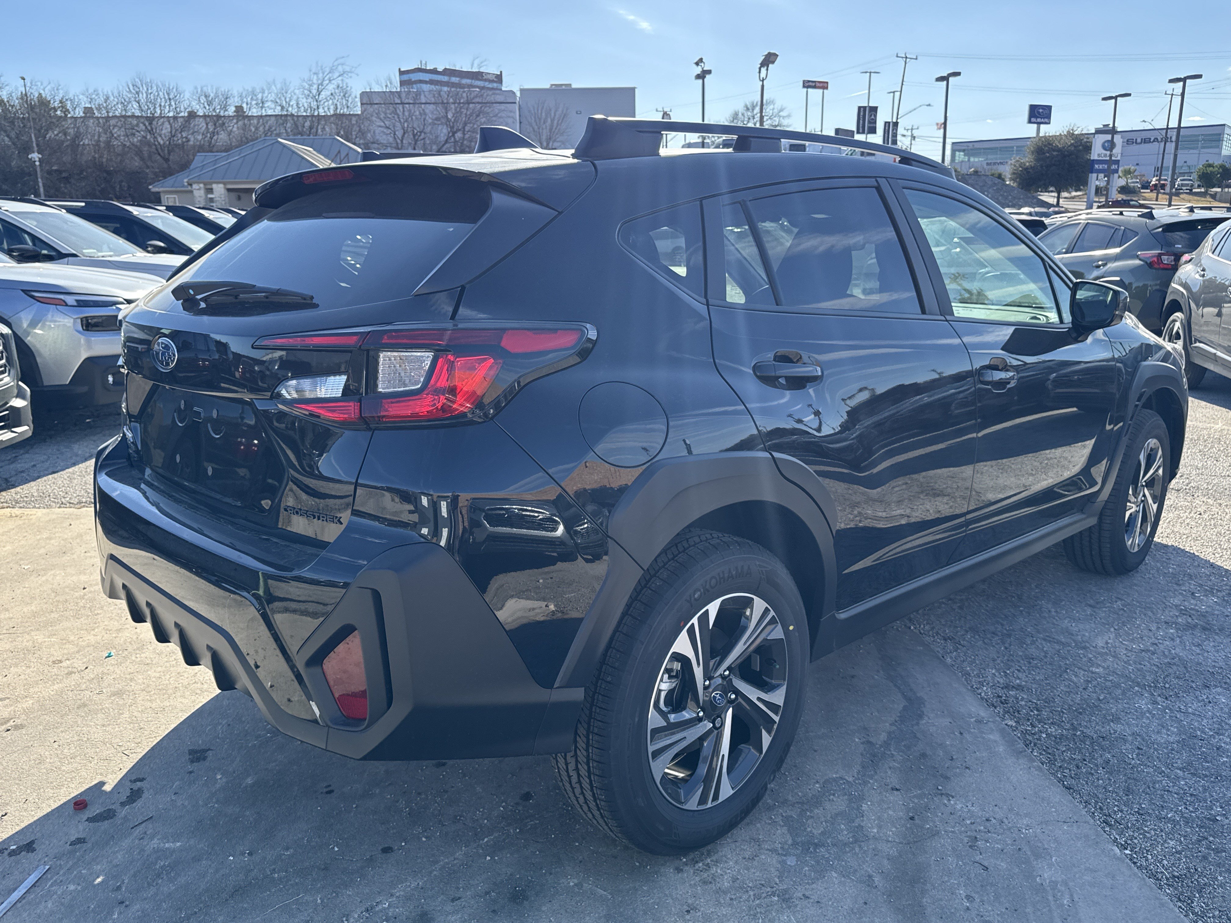 New 2026 Subaru Crosstrek 2.5i Premium w/ Crosstrek Mirror Package AWD/4WD image 3