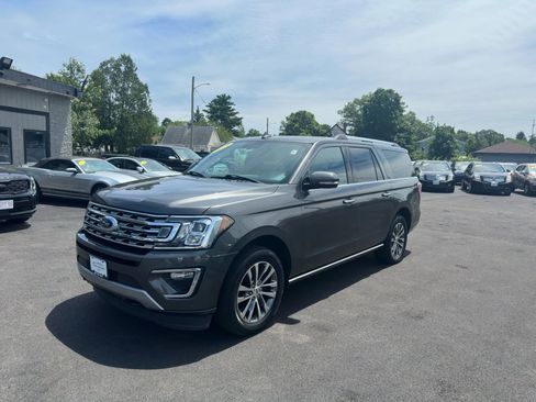Used 2018 Ford Expedition Max Limited image 2