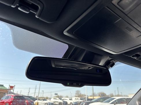 Used 2018 Toyota Tacoma TRD Sport image 41