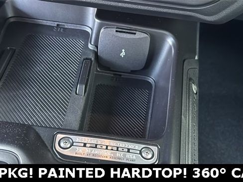 New 2025 Ford Bronco Outer Banks image 16