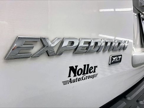 Used 2003 Ford Expedition XLT AWD/4WD image 8