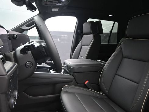 New 2025 Chevrolet Tahoe Premier AWD/4WD image 18