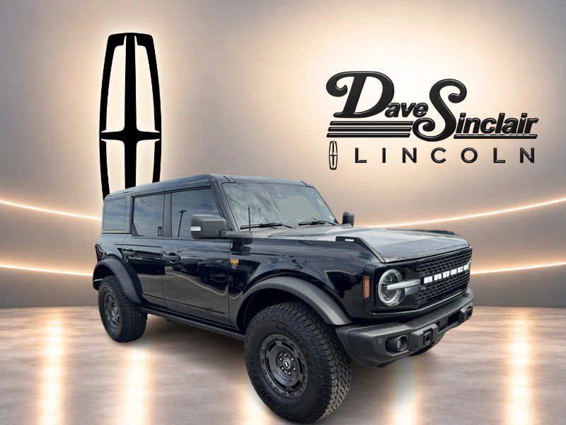 Used 2025 Ford Bronco Badlands AWD/4WD image 3