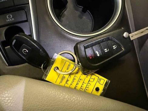 Certified 2023 Toyota Camry LE AWD/4WD image 38