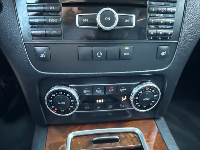 Used 2013 Mercedes-Benz GLK 350 4MATIC image 16