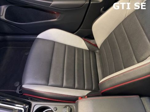 Certified 2024 Volkswagen GTI SE image 27