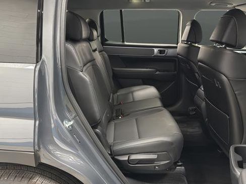 Used 2025 Hyundai Santa Fe SEL image 24