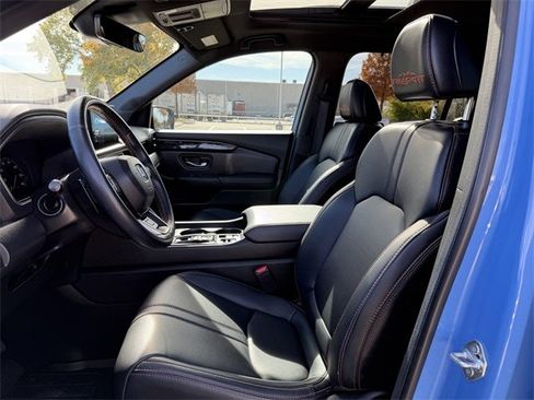 Used 2024 Honda Pilot TrailSport image 26