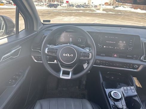 Used 2024 Kia Sportage LX image 21