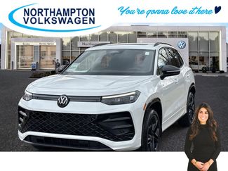 New 2026 Volkswagen Tiguan SE R-Line video 1