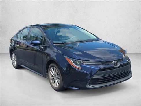 Certified 2024 Toyota Corolla LE w/ LE Convenience Package FWD image 3