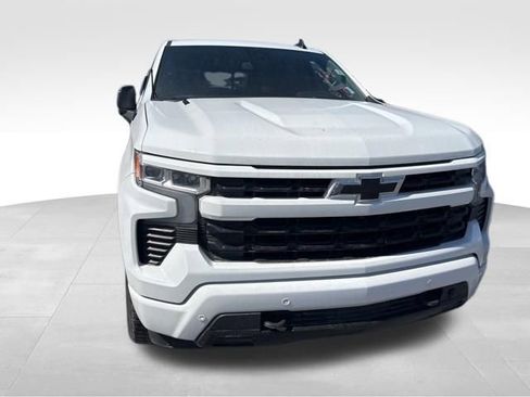 Used 2025 Chevrolet Silverado 1500 RST image 6