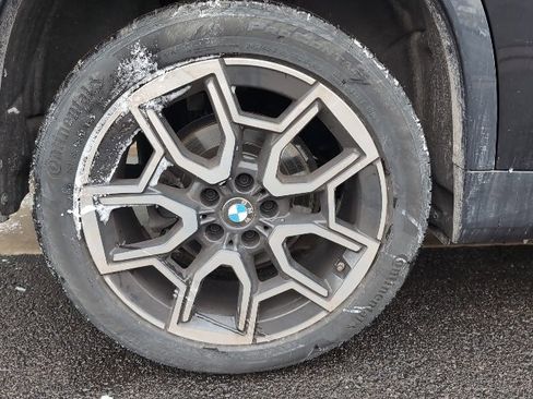 Used 2025 BMW X1 xDrive28i w/ Technology Package image 9