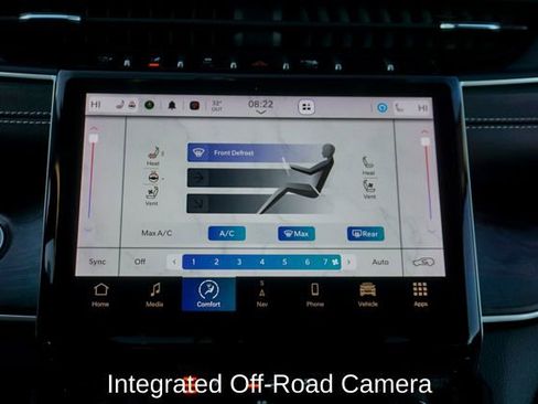 Used 2023 Jeep Grand Cherokee Limited w/ Luxury Tech Group II image 19