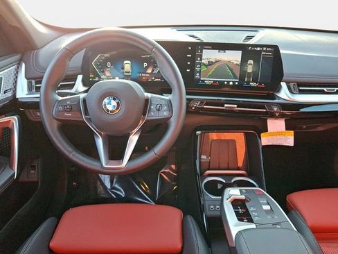 Certified 2025 BMW X1 xDrive28i w/ Convenience Package image 12