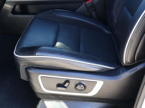 Used 2025 RAM 1500 Laramie w/ Laramie Southwest Edition image 17