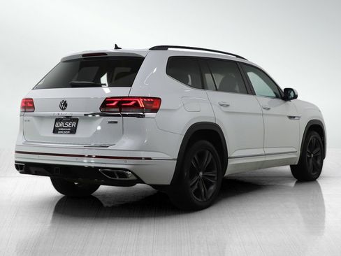 Used 2021 Volkswagen Atlas SE w/ Panoramic Sunroof Package AWD/4WD image 7