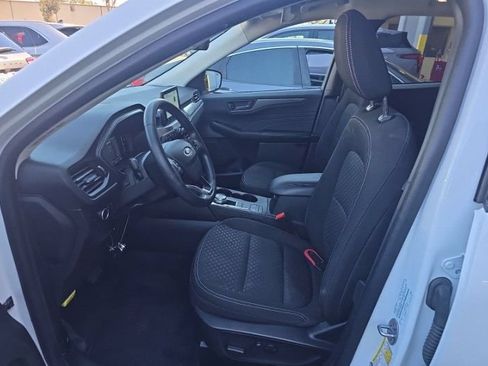 Used 2023 Ford Escape Active FWD image 9