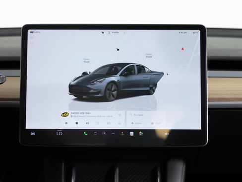 Used 2023 Tesla Model 3 Standard Range RWD image 33