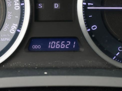 Used 2013 Lexus IS 250 w/ Premium Pkg Value Edition RWD image 40