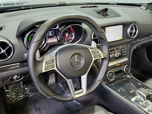Used 2013 Mercedes-Benz SL 63 AMG image 18