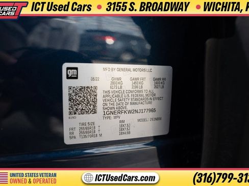 Used 2022 Chevrolet Traverse LS FWD image 5
