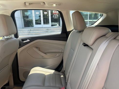Used 2014 Ford Escape Titanium w/ Equipment Group 401A AWD/4WD image 11