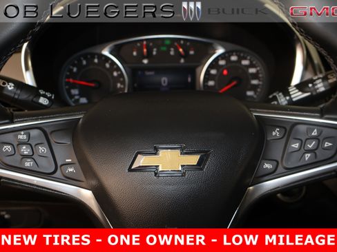 Certified 2023 Chevrolet Equinox LT w/ Driver Convenience Package image 29