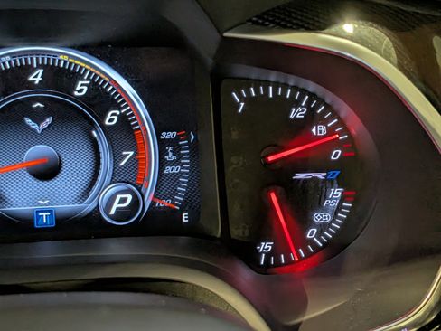 Used 2019 Chevrolet Corvette ZR1 RWD image 31