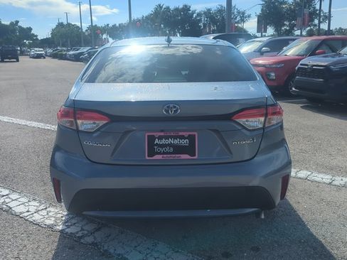 Used 2022 Toyota Corolla LE FWD image 6