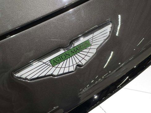 Used 2019 Aston Martin V8 Vantage Coupe image 15