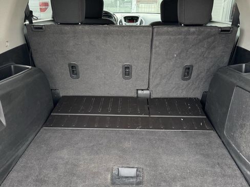 Used 2013 GMC Terrain SLE image 9