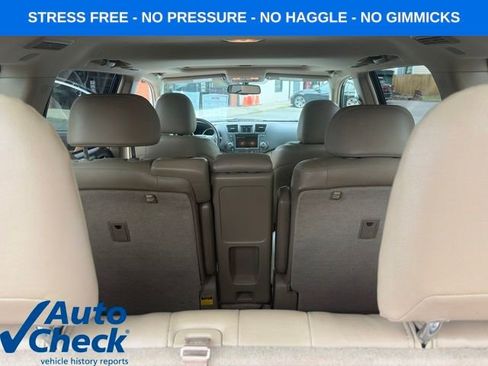 Used 2010 Toyota Highlander Limited AWD/4WD image 17