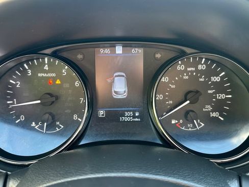 Used 2022 Nissan Rogue Sport SL AWD/4WD image 26